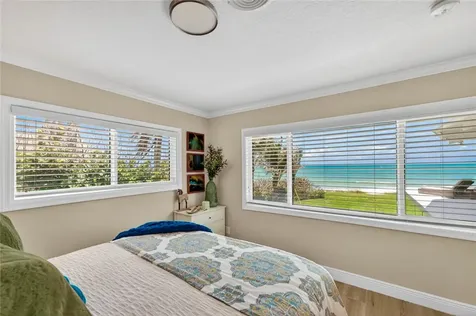 1000 Sunrise Terrace Vero Beach FL 32963