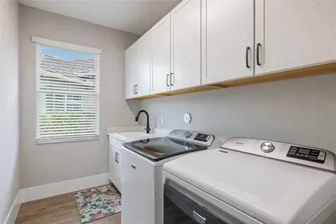 5752 Bent Pine Square Vero Beach FL 32967