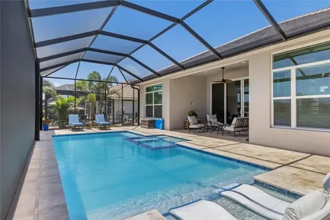 5752 Bent Pine Square Vero Beach FL 32967