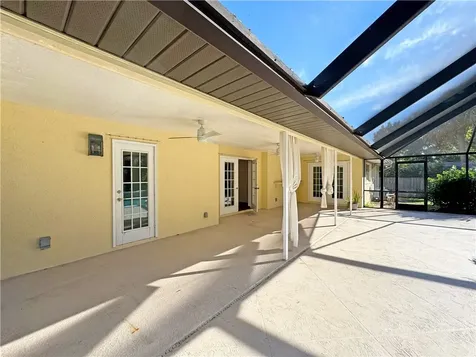 495 11th Court Vero Beach FL 32962