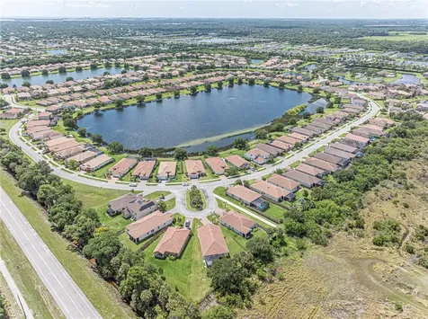 1821 Berkshire Circle SW Vero Beach FL 32968