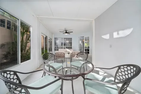 8859 Lakeside Circle Vero Beach FL 32963