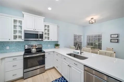 8859 Lakeside Circle Vero Beach FL 32963