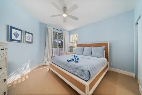8859 Lakeside Circle Vero Beach FL 32963