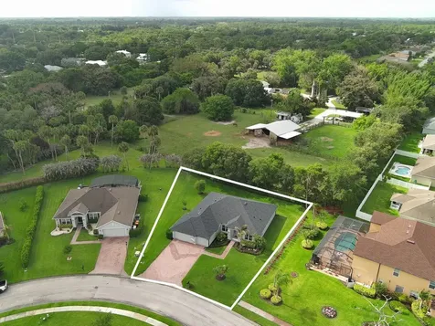 1340 Willow Oak Court Vero Beach FL 32966