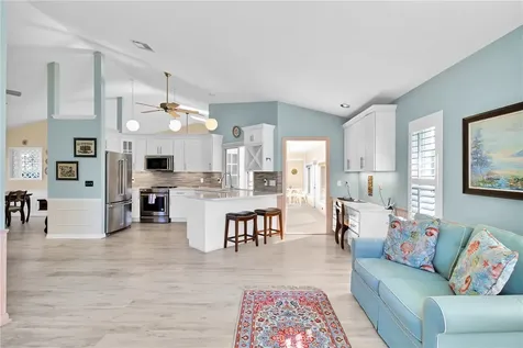 635 Fox Run SW Vero Beach FL 32962