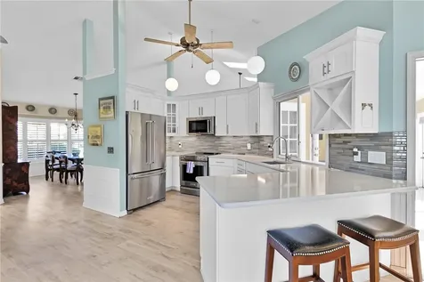 635 Fox Run SW Vero Beach FL 32962