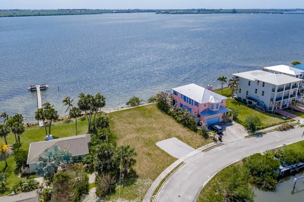 9494 52nd Court Sebastian FL 32958