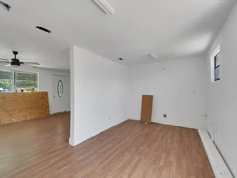 2556 44th Street Vero Beach FL 32967