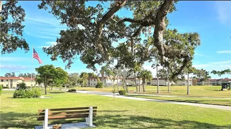 15 Vista Palm Lane Vero Beach FL 32962