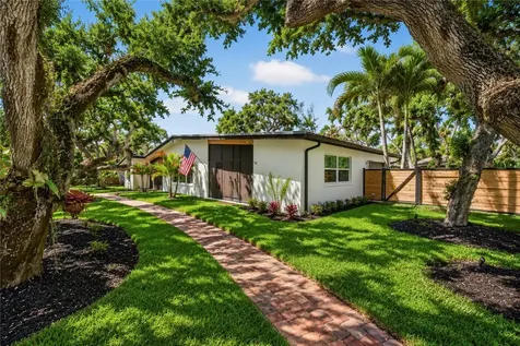 3915 Mockingbird Drive Vero Beach FL 32963