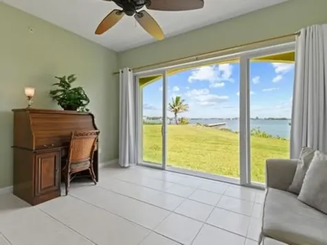4 Harbour Isle Drive E Fort Pierce FL 34949