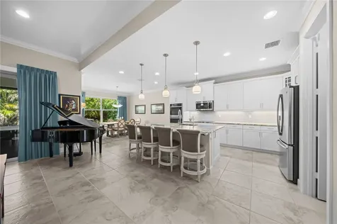 1095 Camelot Way Vero Beach FL 32966