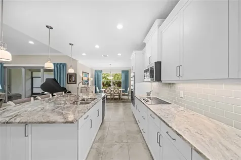 1095 Camelot Way Vero Beach FL 32966