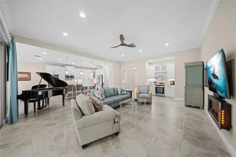 1095 Camelot Way Vero Beach FL 32966