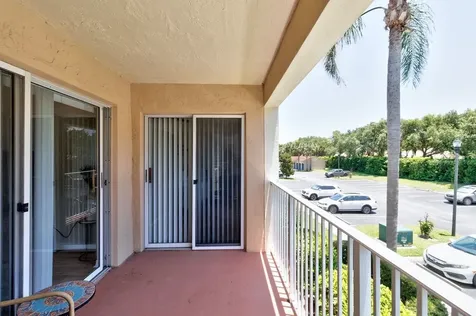 1590 S 42nd Circle Vero Beach FL 32967
