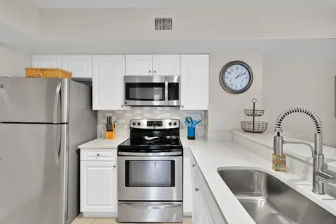 1590 S 42nd Circle Vero Beach FL 32967