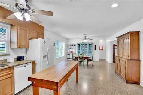 1425 20th Avenue Vero Beach FL 32960