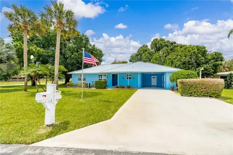 1425 20th Avenue Vero Beach FL 32960