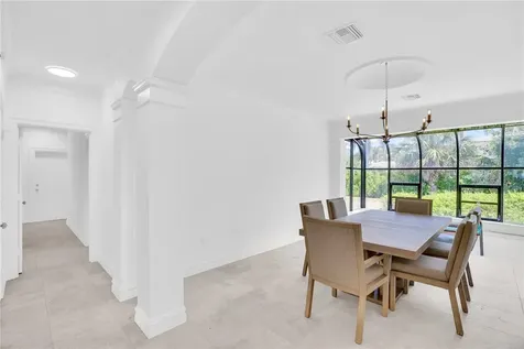 1916 Ocean Drive Vero Beach FL 32963