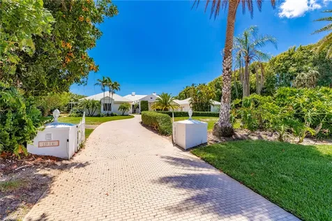 1916 Ocean Drive Vero Beach FL 32963