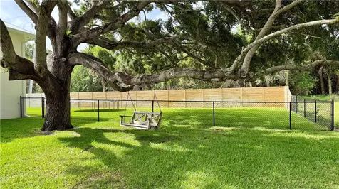 4255 79th Street Vero Beach FL 32967