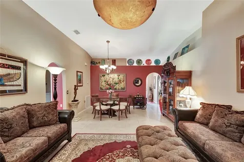 2554 12th Square SW Vero Beach FL 32968
