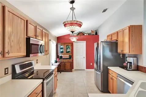 2554 12th Square SW Vero Beach FL 32968