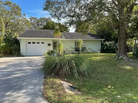 425 Banyan Street Sebastian FL 32958