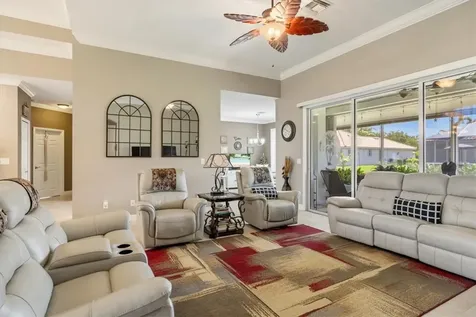 5828 Pine Ridge Circle Vero Beach FL 32967