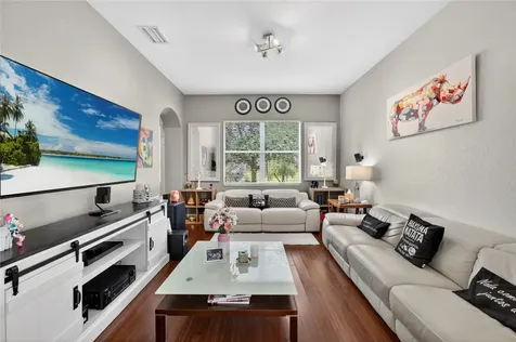 2001 Albany Terrace SW Vero Beach FL 32968