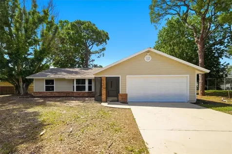 271 Naylor Street NE Palm Bay FL 32907