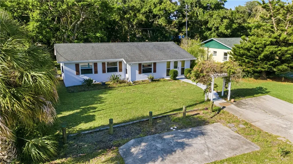 4335 82nd Street Vero Beach FL 32967