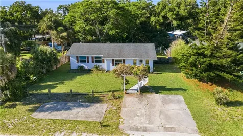 4335 82nd Street Vero Beach FL 32967
