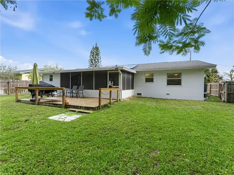 4335 82nd Street Vero Beach FL 32967