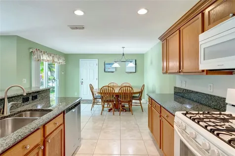 1543 Par Court Vero Beach FL 32966