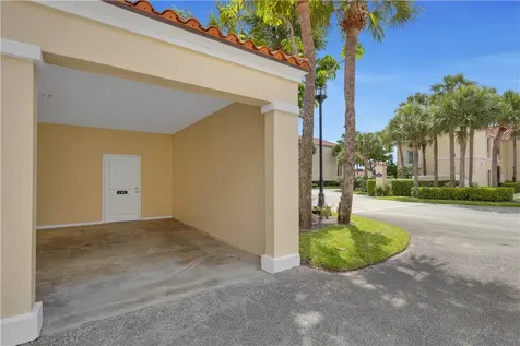5065 Harmony Circle Vero Beach FL 32967