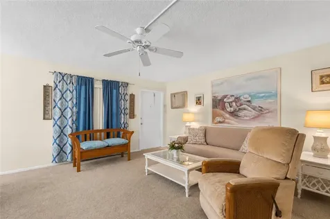 61 Woodland Drive Vero Beach FL 32692