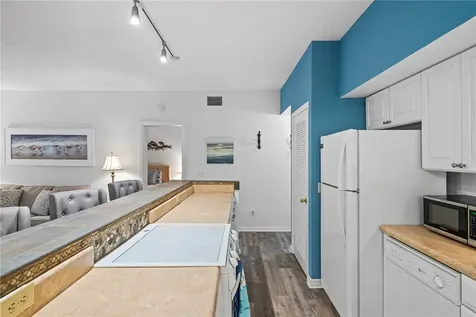 1215 Winding Oaks Circle E Vero Beach FL 32963