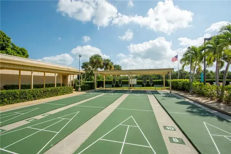 17 Vista Palm Lane Vero Beach FL 32962