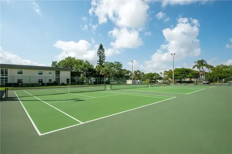 17 Vista Palm Lane Vero Beach FL 32962