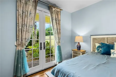70 Caribe Way Vero Beach FL 32963
