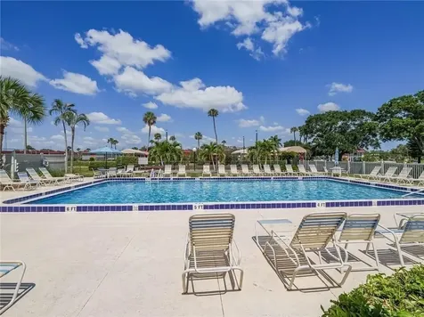 76 Royal Oak Drive Vero Beach FL 32962