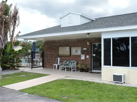8520 Us Highway 1 Micco FL 32976