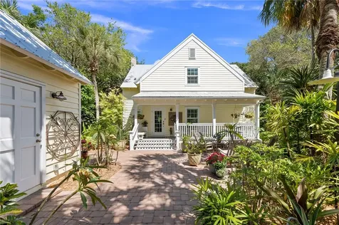1240 Palmetto Court Vero Beach FL 32963