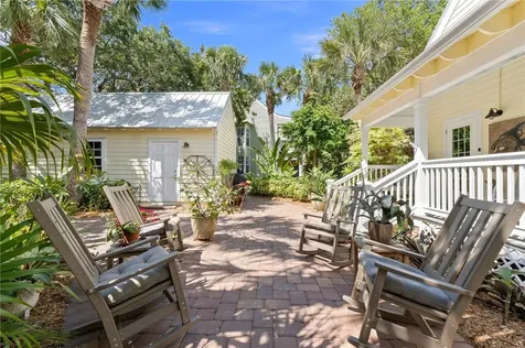 1240 Palmetto Court Vero Beach FL 32963