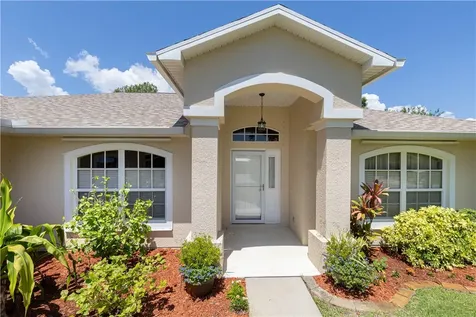 414 Ash Street Sebastian FL 32958