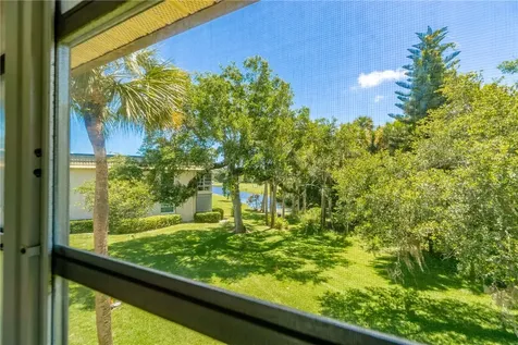 7 Vista Gardens Trail Vero Beach FL 32962