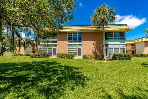 7 Vista Gardens Trail Vero Beach FL 32962