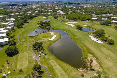 7 Vista Gardens Trail Vero Beach FL 32962